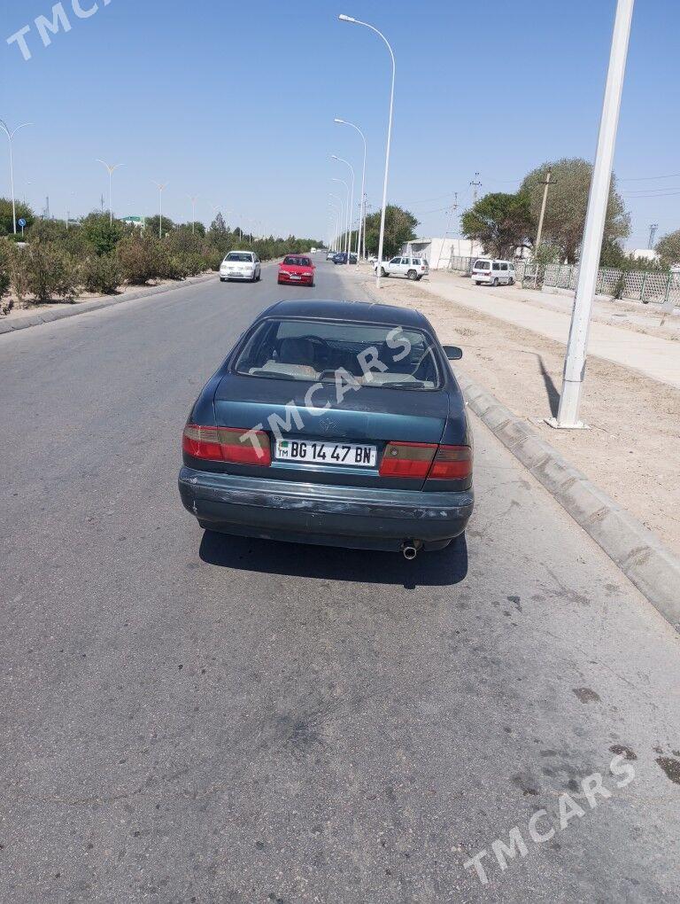 Toyota Corona 1992 - 28 000 TMT - Балканабат - img 4