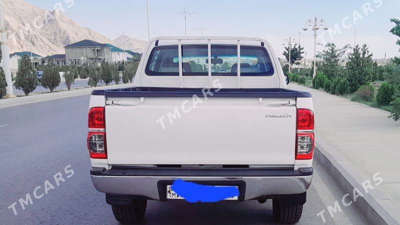 Toyota Hilux 2007 - 180 000 TMT - Balkanabat - img 4