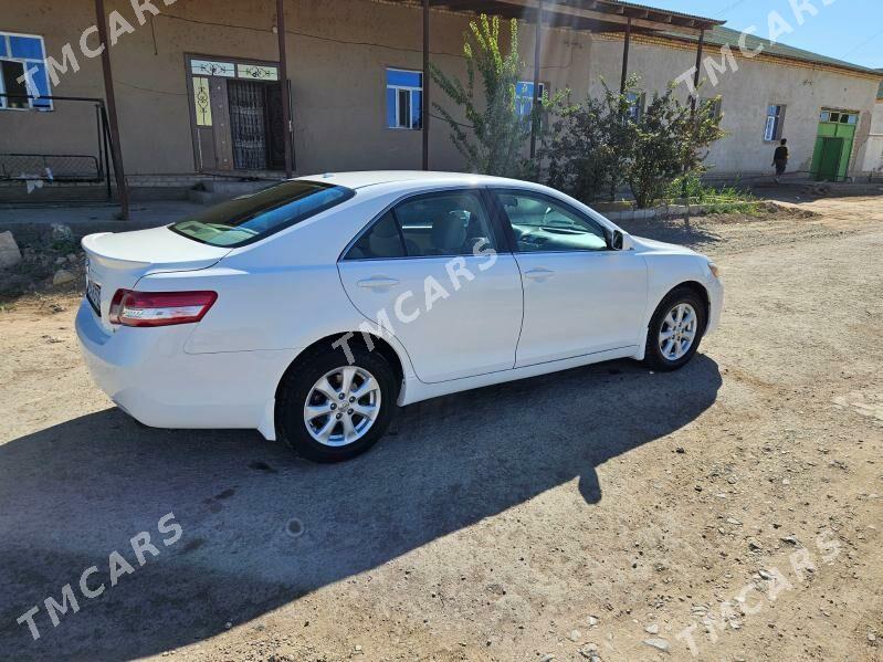 Toyota Camry 2011 - 185 000 TMT - Köneürgenç - img 2