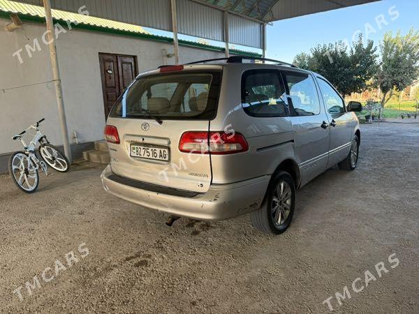 Toyota Sienna 2003 - 130 000 TMT - Aşgabat - img 2