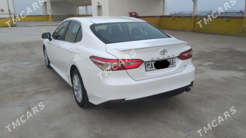 Toyota Camry 2018 - 250 000 TMT - Ашхабад - img 2