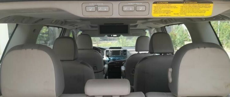 Toyota Sienna 2010 - 275 000 TMT - Анев - img 10