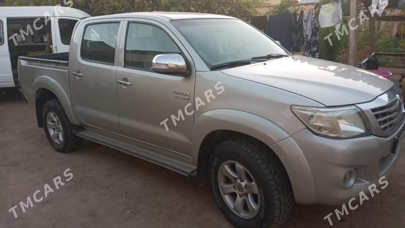 Toyota Hilux 2012 - 340 000 TMT - Туркменбаши - img 3