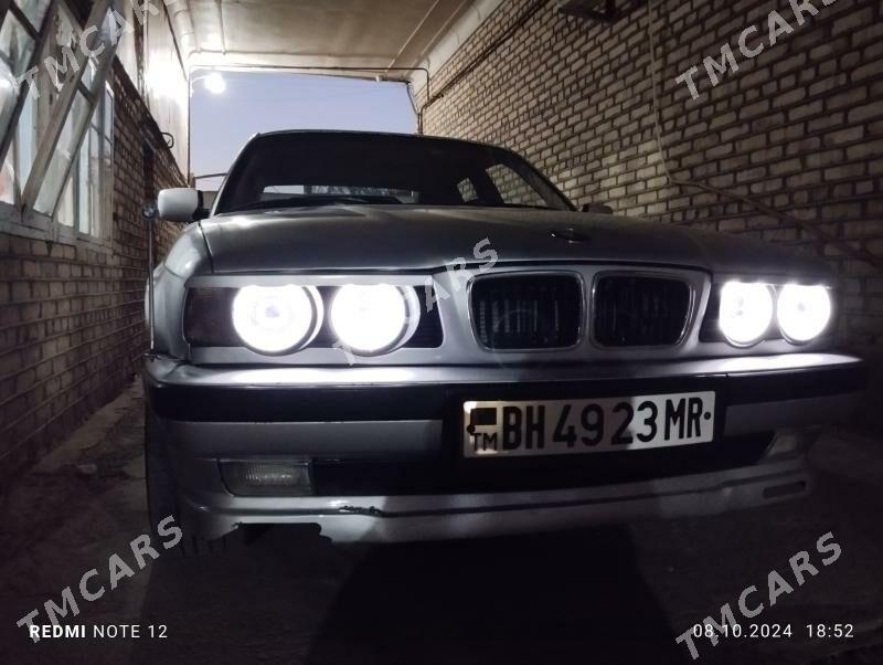 BMW 520 1992 - 65 000 TMT - Baýramaly - img 2