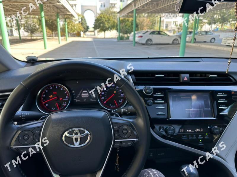 Toyota Camry 2018 - 342 000 TMT - Köşi - img 3