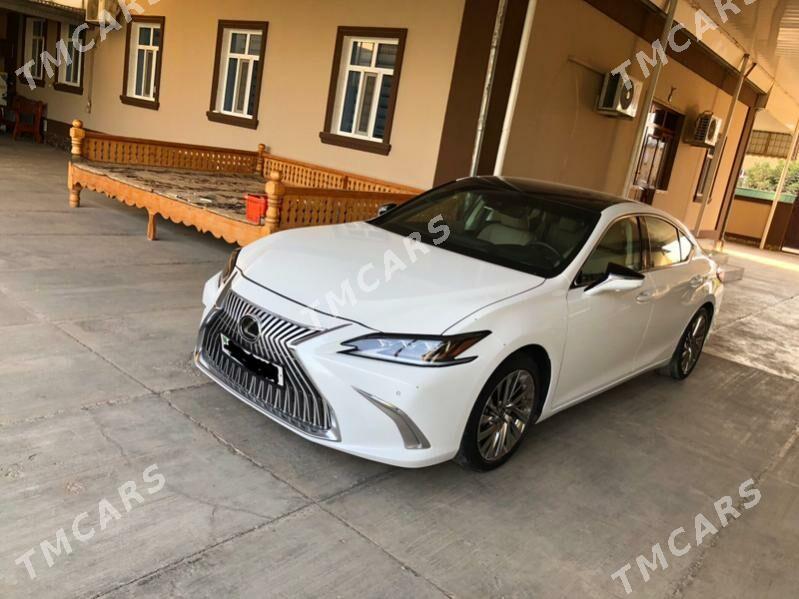 Lexus ES 350 2019 - 625 000 TMT - Мары - img 4