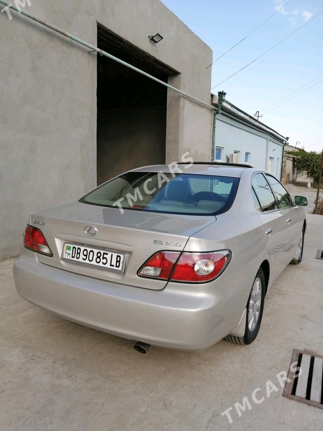 Lexus ES 300 2003 - 180 000 TMT - Дянев - img 5