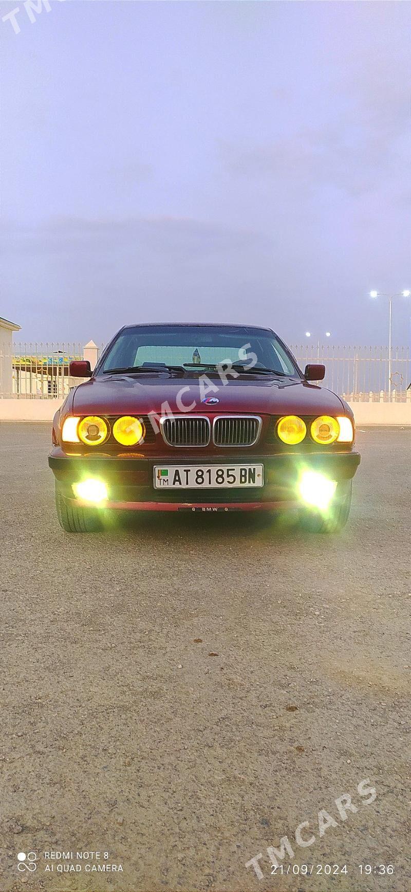 BMW 5 Series 1991 - 35 000 TMT - Esenguly - img 7