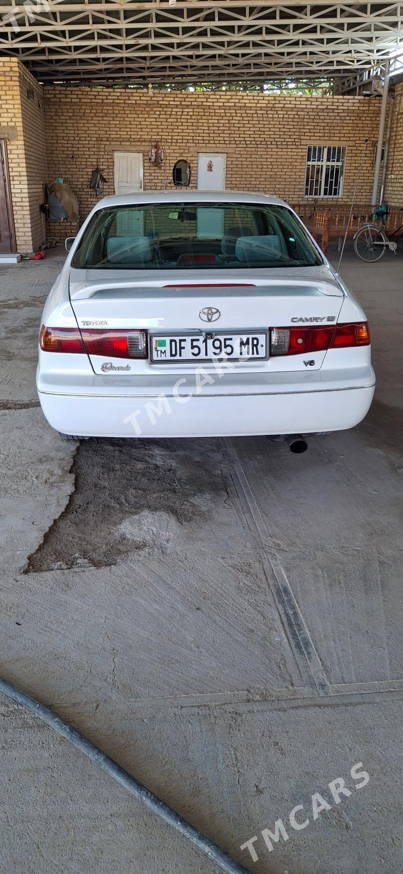 Toyota Camry 1997 - 105 000 TMT - Мары - img 3