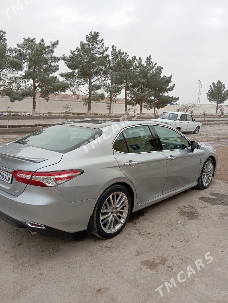 Toyota Camry 2019 - 300 000 TMT - Дянев - img 6