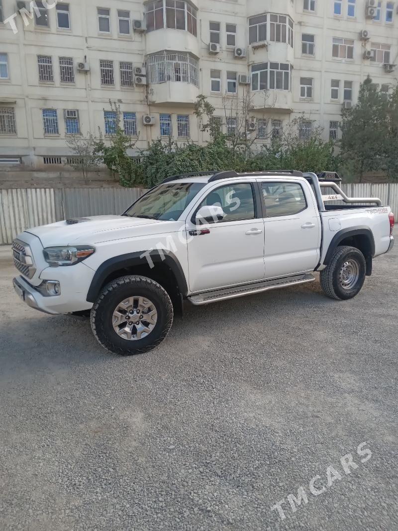 Toyota Tacoma 2018 - 370 000 TMT - 9 мкр - img 3