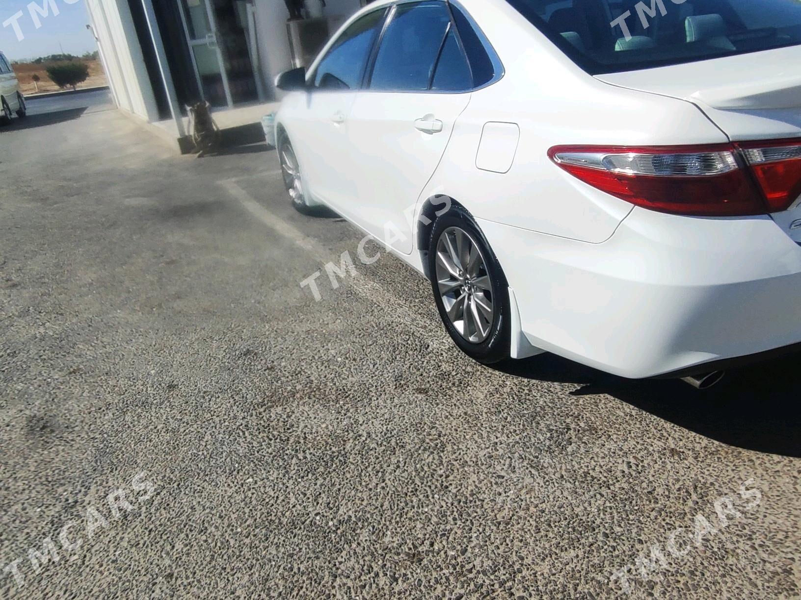 Toyota Camry 2015 - 280 000 TMT - Änew - img 2