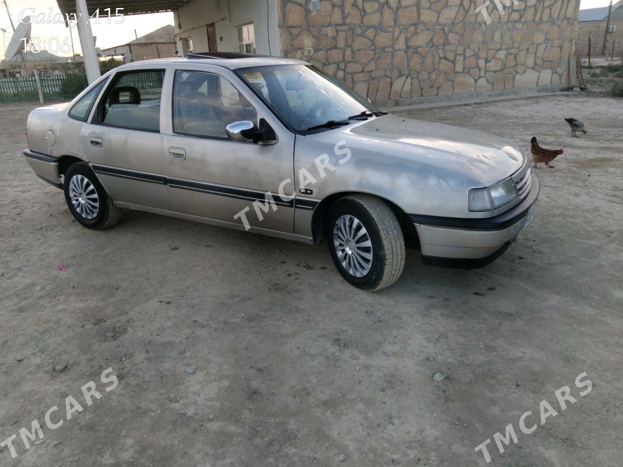 Opel Vectra 1991 - 23 000 TMT - Этрек - img 6