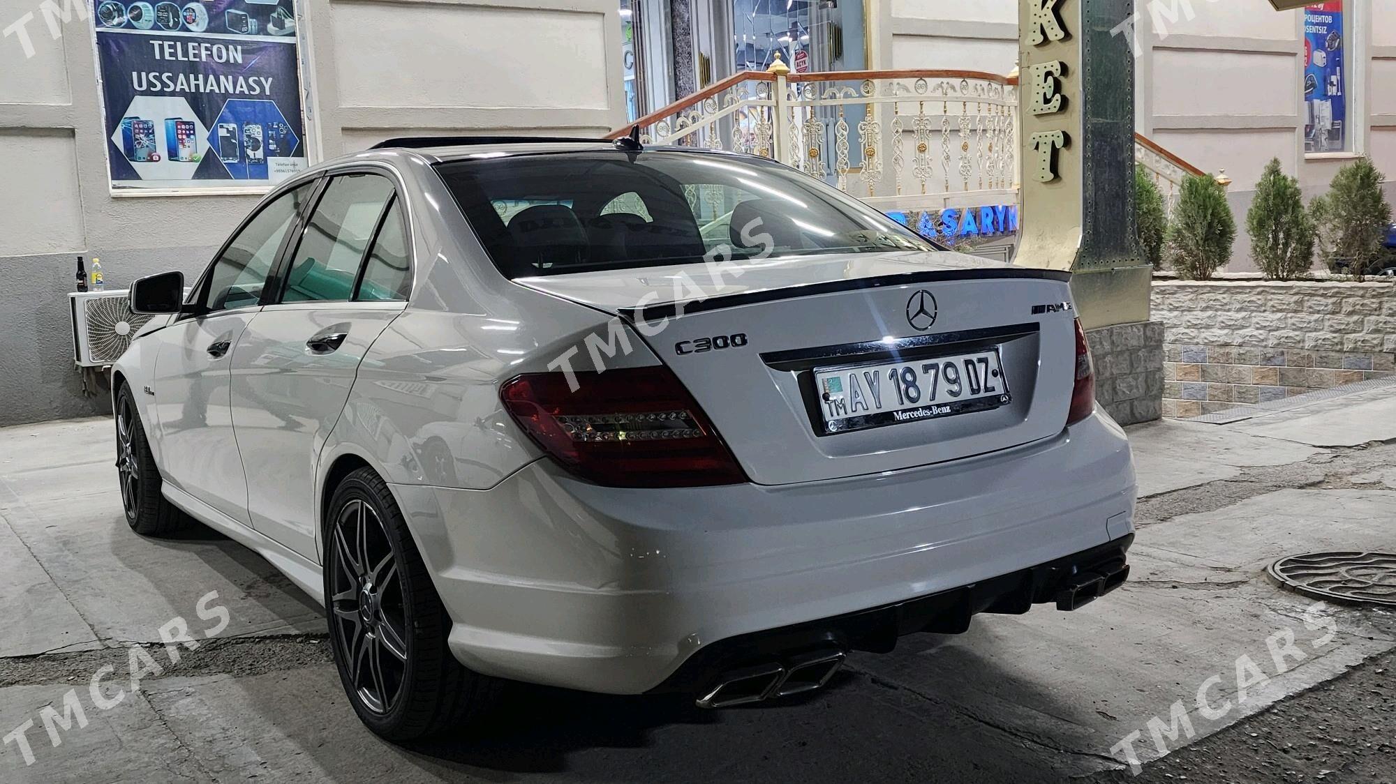 Mercedes-Benz C300 2009 - 150 000 TMT - Дашогуз - img 2