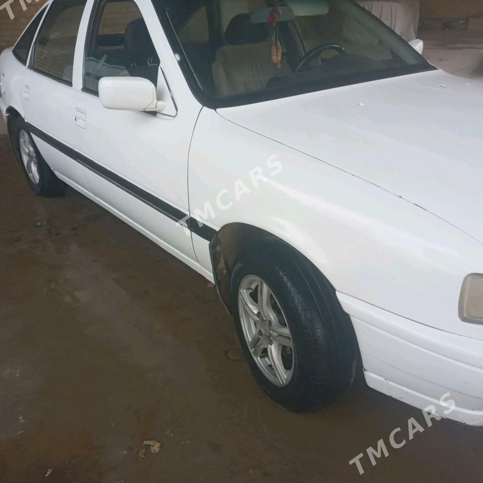 Opel Vectra 1991 - 20 000 TMT - Дянев - img 2