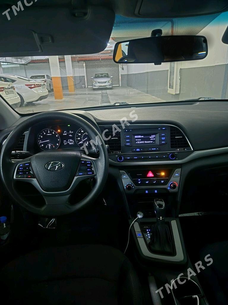 Hyundai Elantra 2018 - 198 000 TMT - Aşgabat - img 3