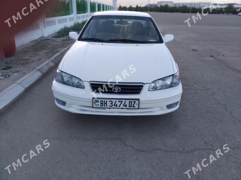 Toyota Camry 2001 - 130 000 TMT - Дашогуз - img 6