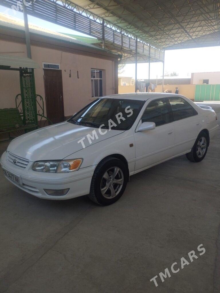 Toyota Camry 2000 - 103 000 TMT - Бахарден - img 2