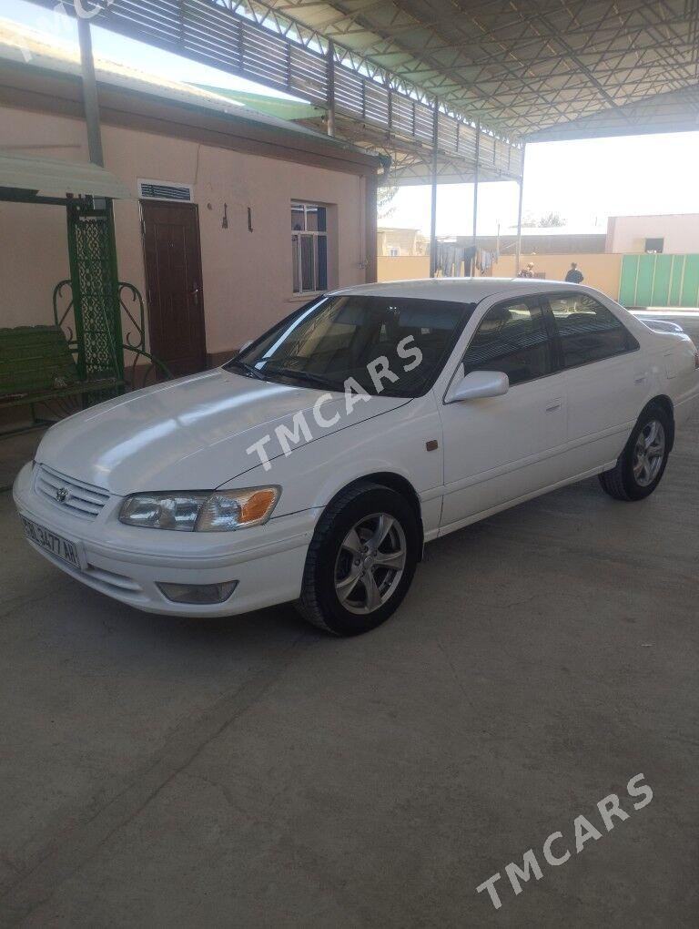 Toyota Camry 2000 - 103 000 TMT - Бахарден - img 4