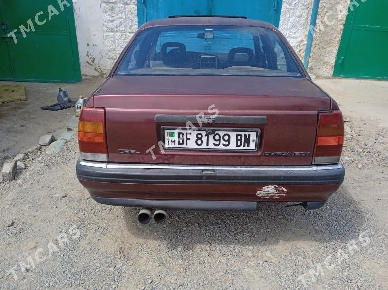 Opel Omega 1991 - 20 000 TMT - Türkmenbaşy - img 3