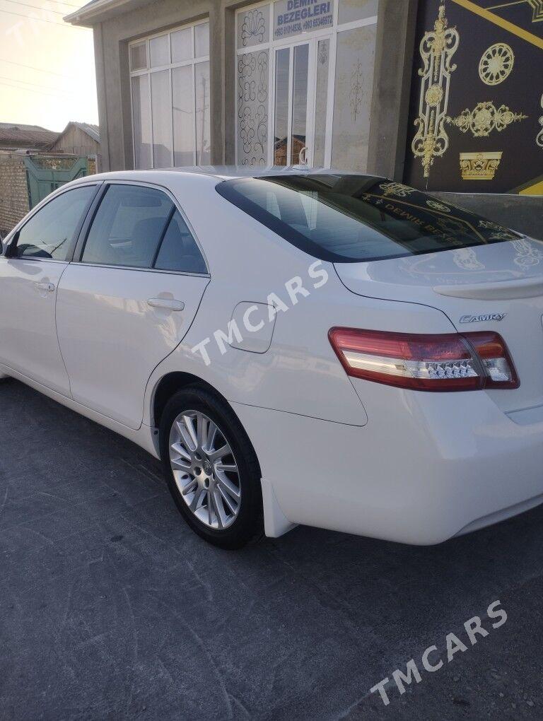 Toyota Camry 2010 - 195 000 TMT - Мары - img 3