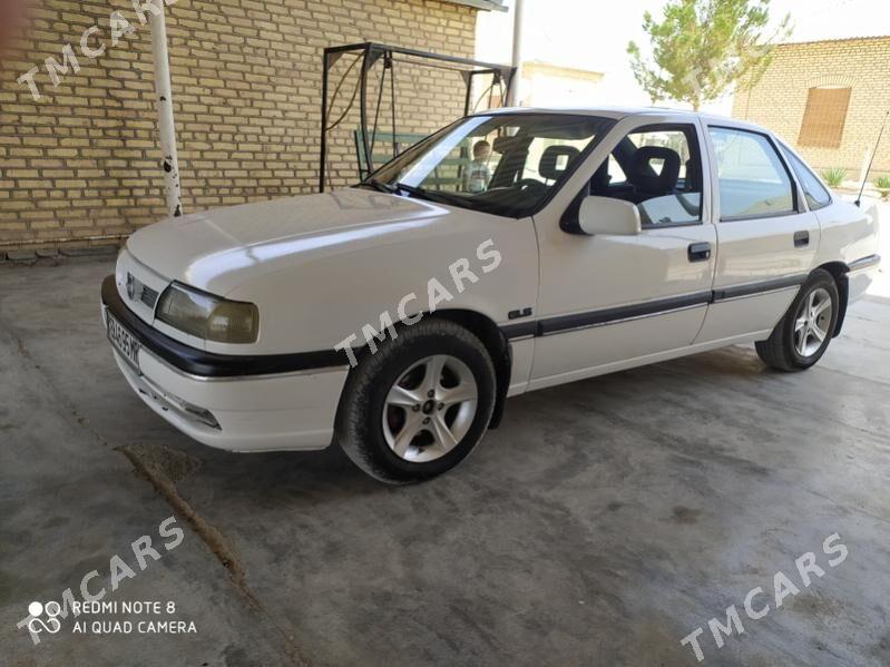 Opel Vectra 1991 - 30 000 TMT - Mary - img 3