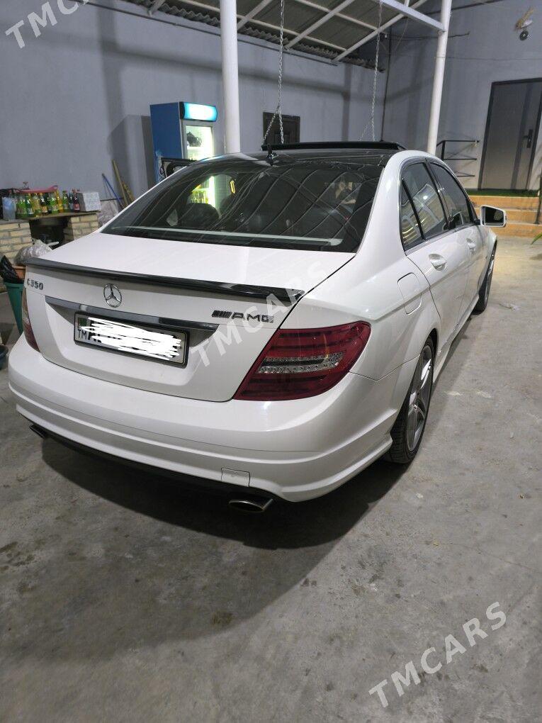 Mercedes-Benz C350 2010 - 235 000 TMT - Aşgabat - img 4