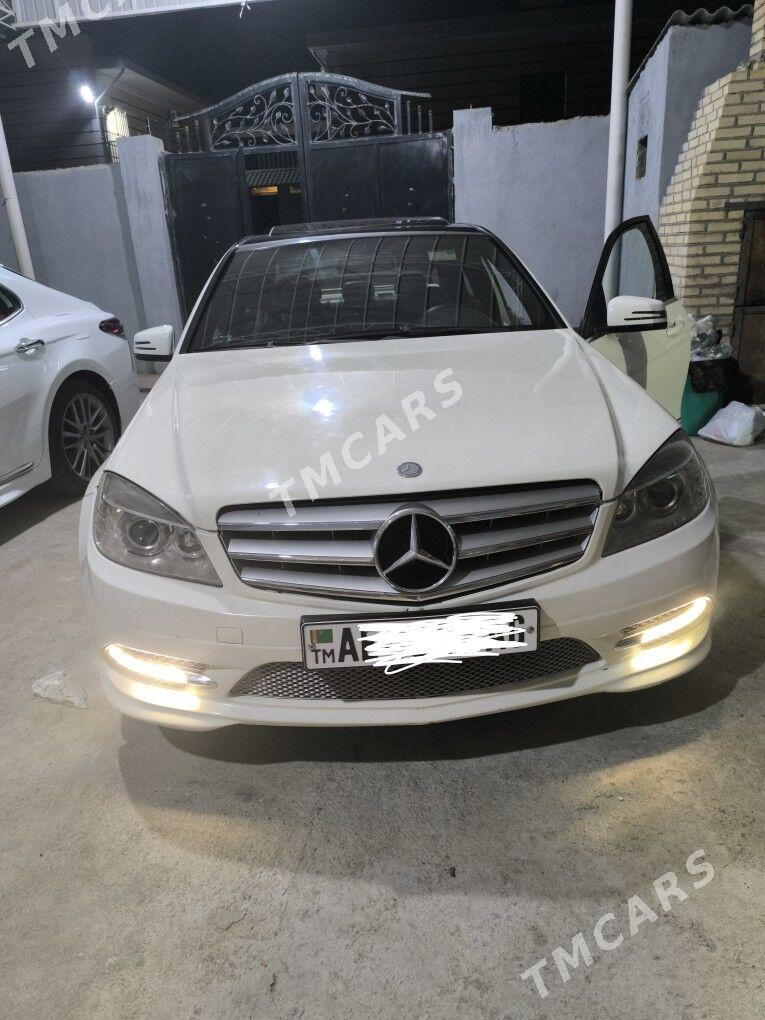 Mercedes-Benz C350 2010 - 235 000 TMT - Aşgabat - img 2