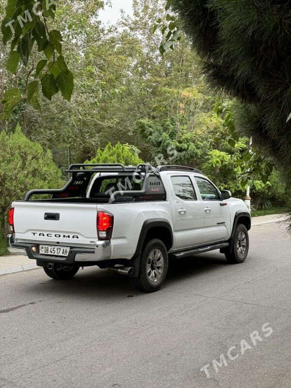 Toyota Tacoma 2021 - 380 000 TMT - Aşgabat - img 4