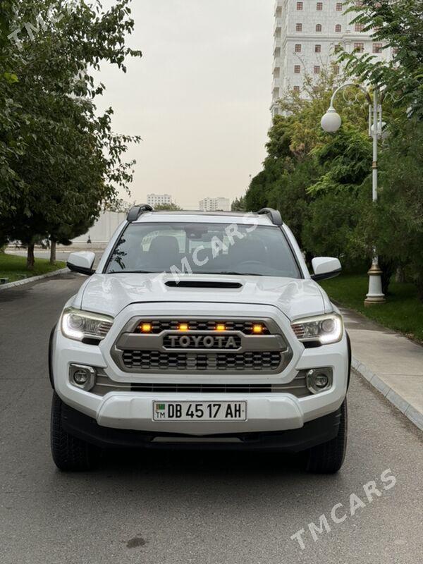 Toyota Tacoma 2021 - 380 000 TMT - Aşgabat - img 5