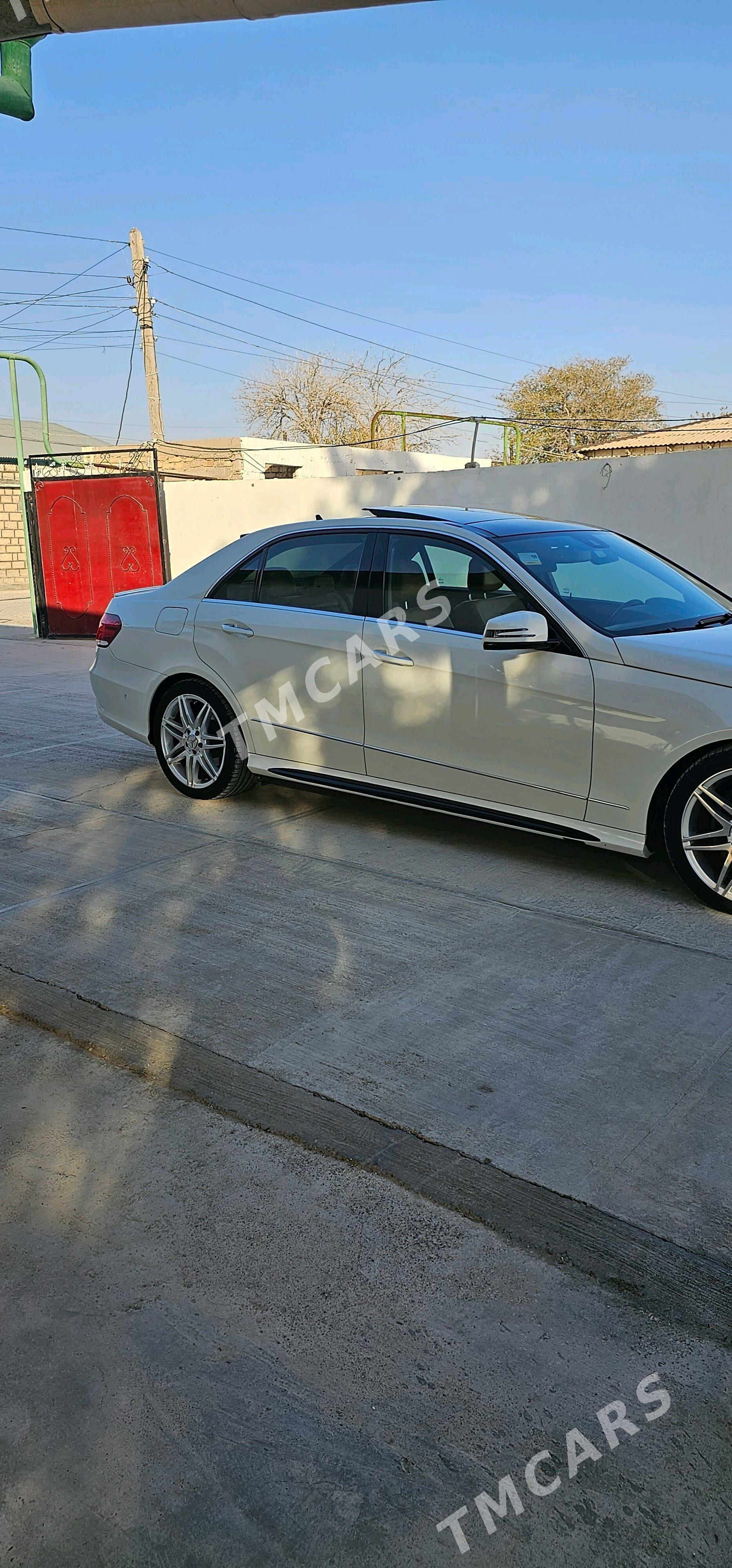 Mercedes-Benz E350 2010 - 290 000 TMT - Gyzylarbat - img 2