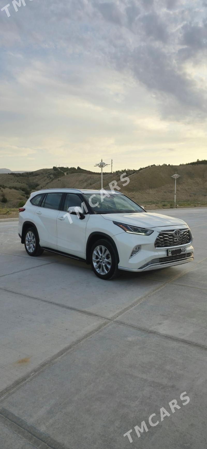 Toyota Highlander 2021 - 806 000 000 TMT - Aşgabat - img 3