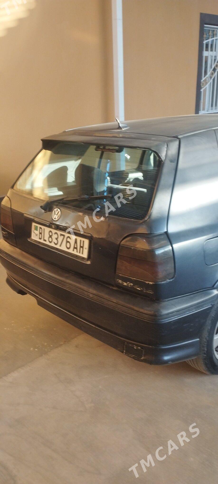 Volkswagen Golf III 1993 - 14 000 TMT - Bäherden - img 3