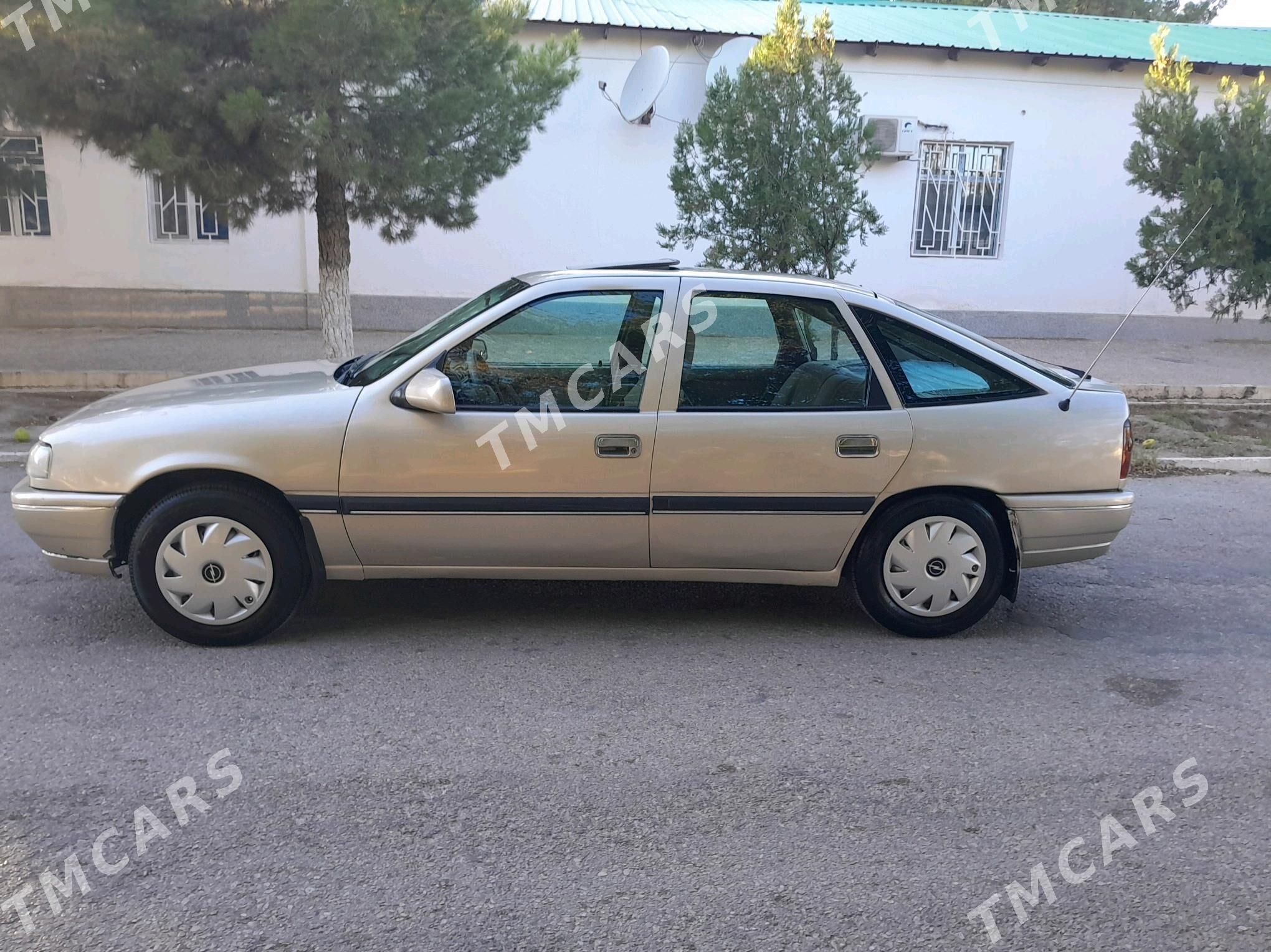 Opel Vectra 1990 - 35 000 TMT - Balkanabat - img 6