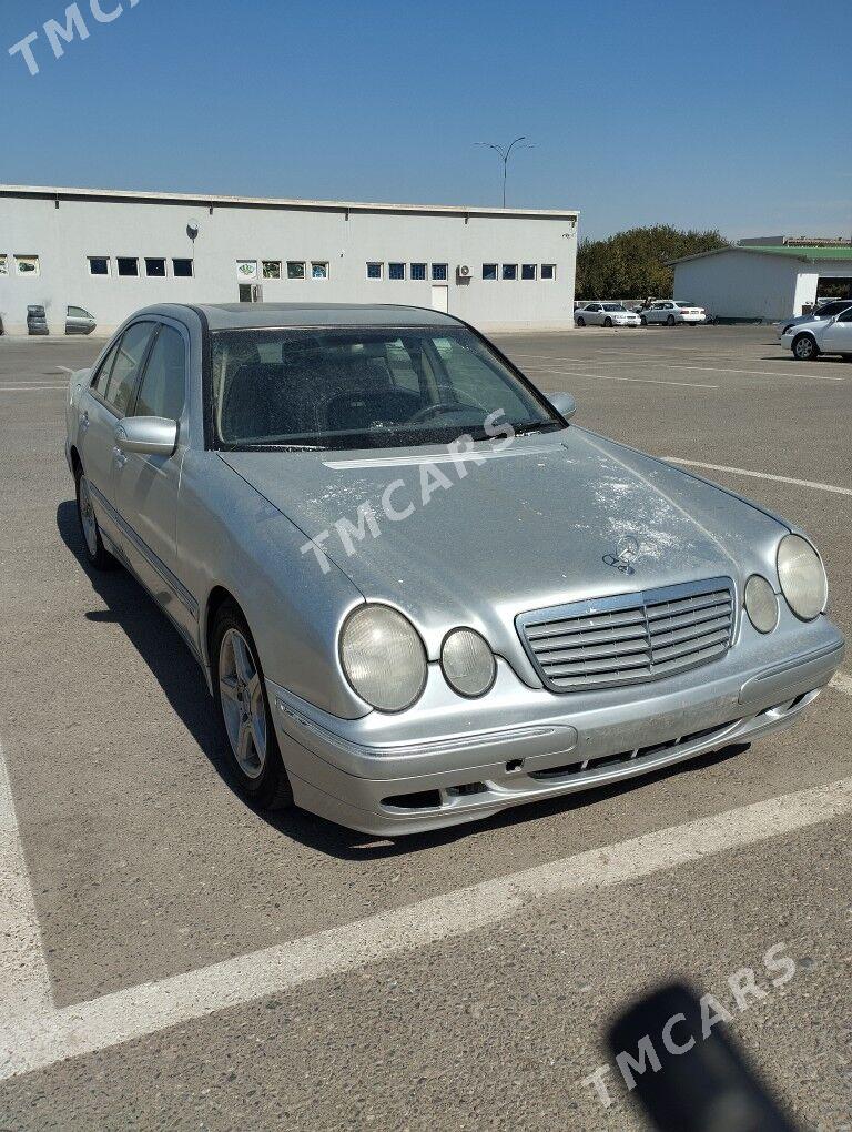 Mercedes-Benz E320 2002 - 110 000 TMT - Aşgabat - img 3