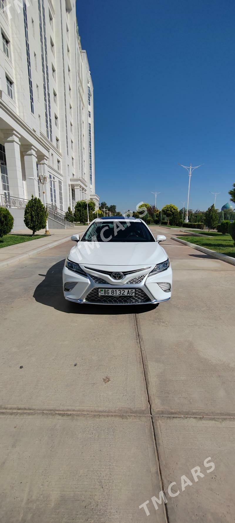 Toyota Camry 2018 - 320 000 TMT - Ашхабад - img 2