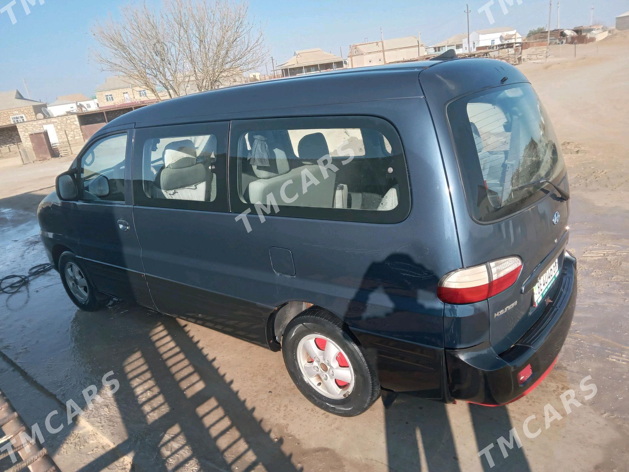 Hyundai H-1 2005 - 75 000 TMT - Esenguly - img 3