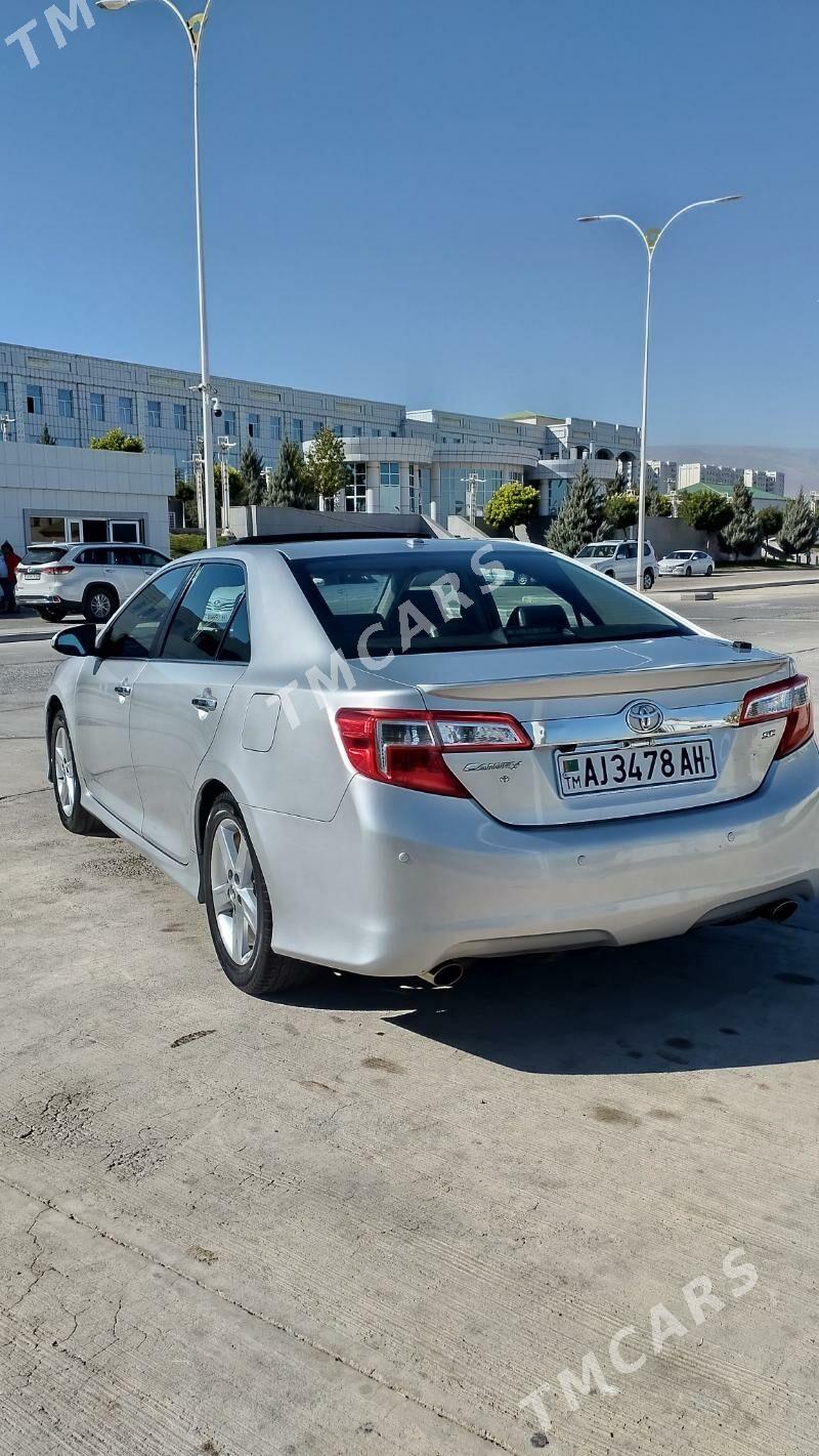 Toyota Camry 2012 - 210 000 TMT - Podwoýski köç. (Bitarap Türkmenistan şaýoly) - img 2