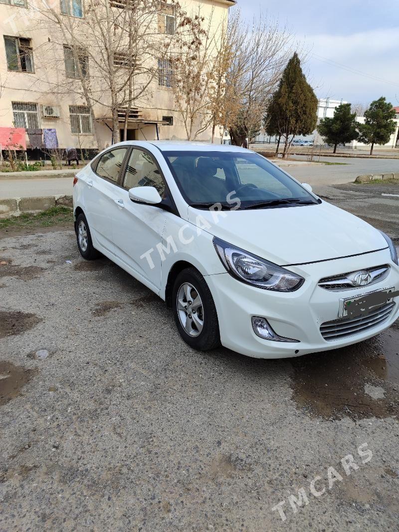 Hyundai Accent 2013 - 130 000 TMT - Ашхабад - img 2