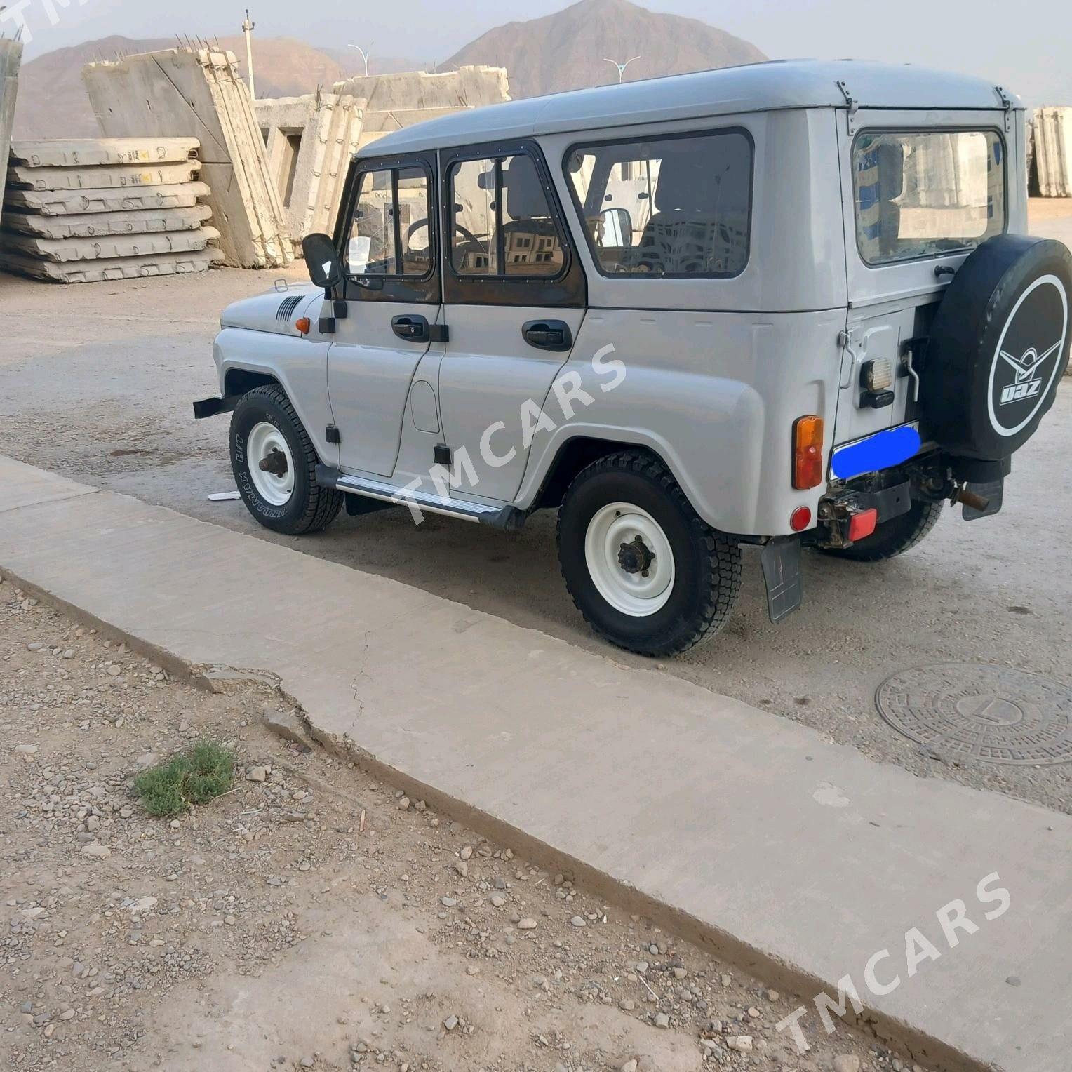 UAZ 469 2004 - 90 000 TMT - Балканабат - img 2