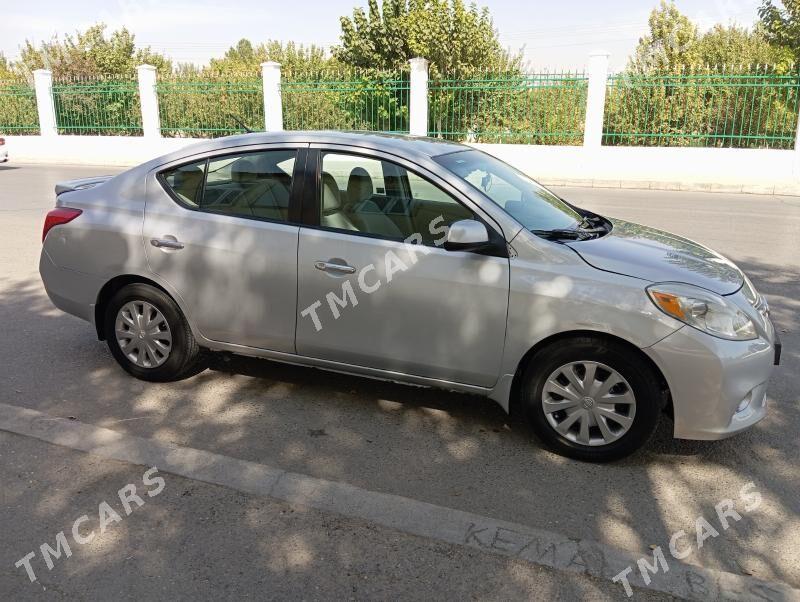 Nissan Versa 2012 - 110 000 TMT - Хитровка - img 3