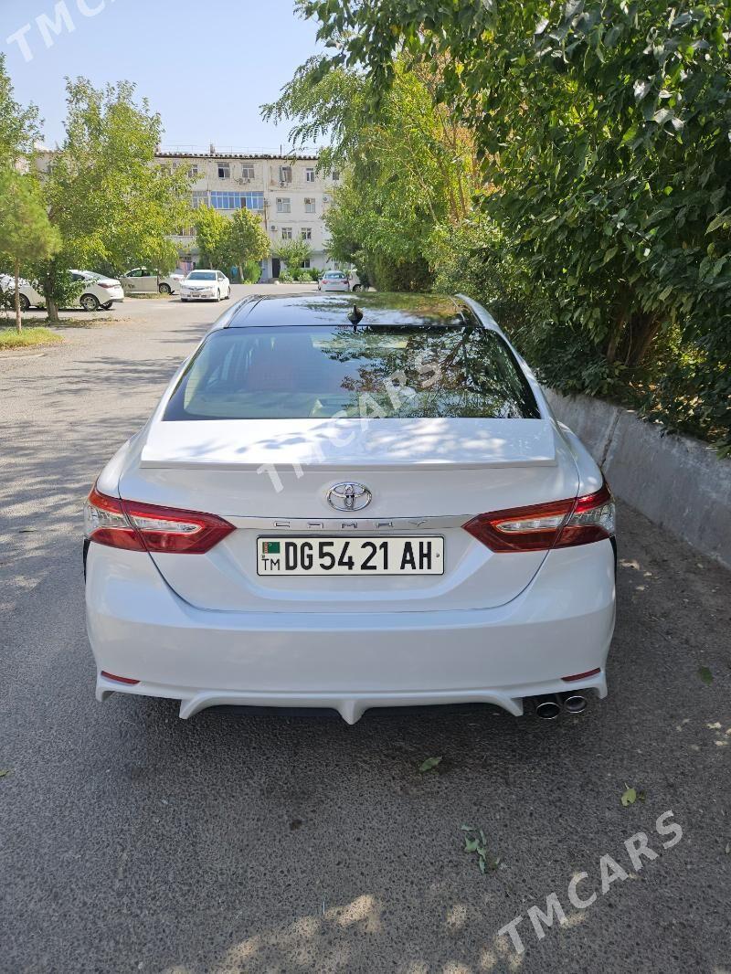 Toyota Camry 2018 - 325 000 TMT - Aşgabat - img 2