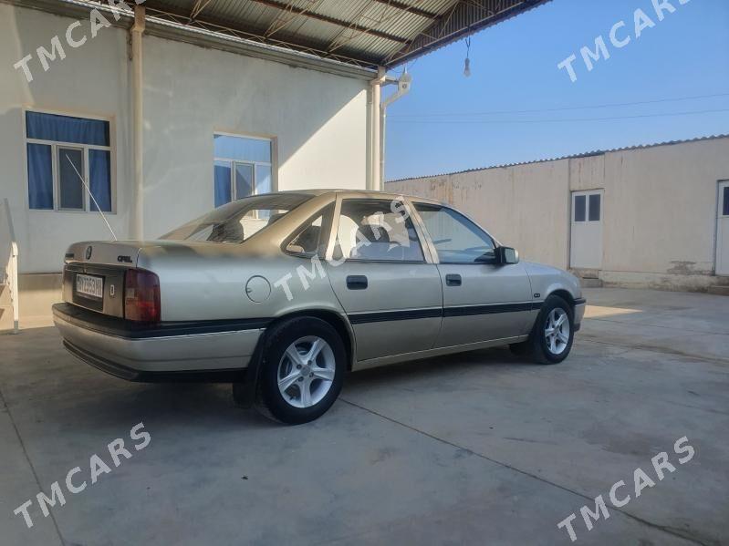 Opel Vectra 1992 - 33 000 TMT - Ёлётен - img 5