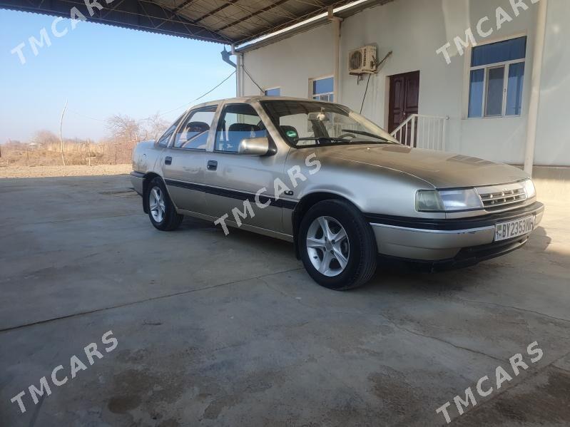 Opel Vectra 1992 - 33 000 TMT - Ёлётен - img 4