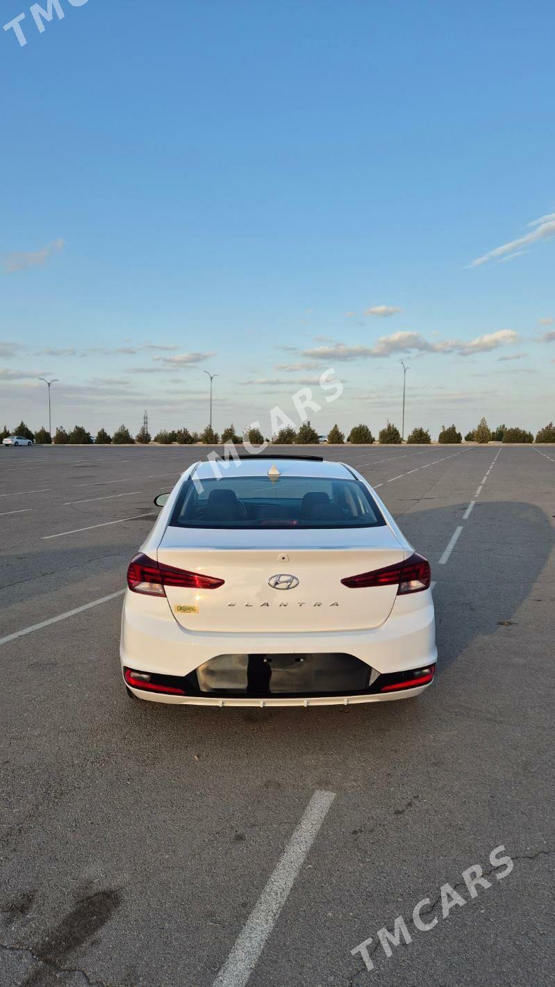 Hyundai Elantra 2019 - 235 000 TMT - Aşgabat - img 6