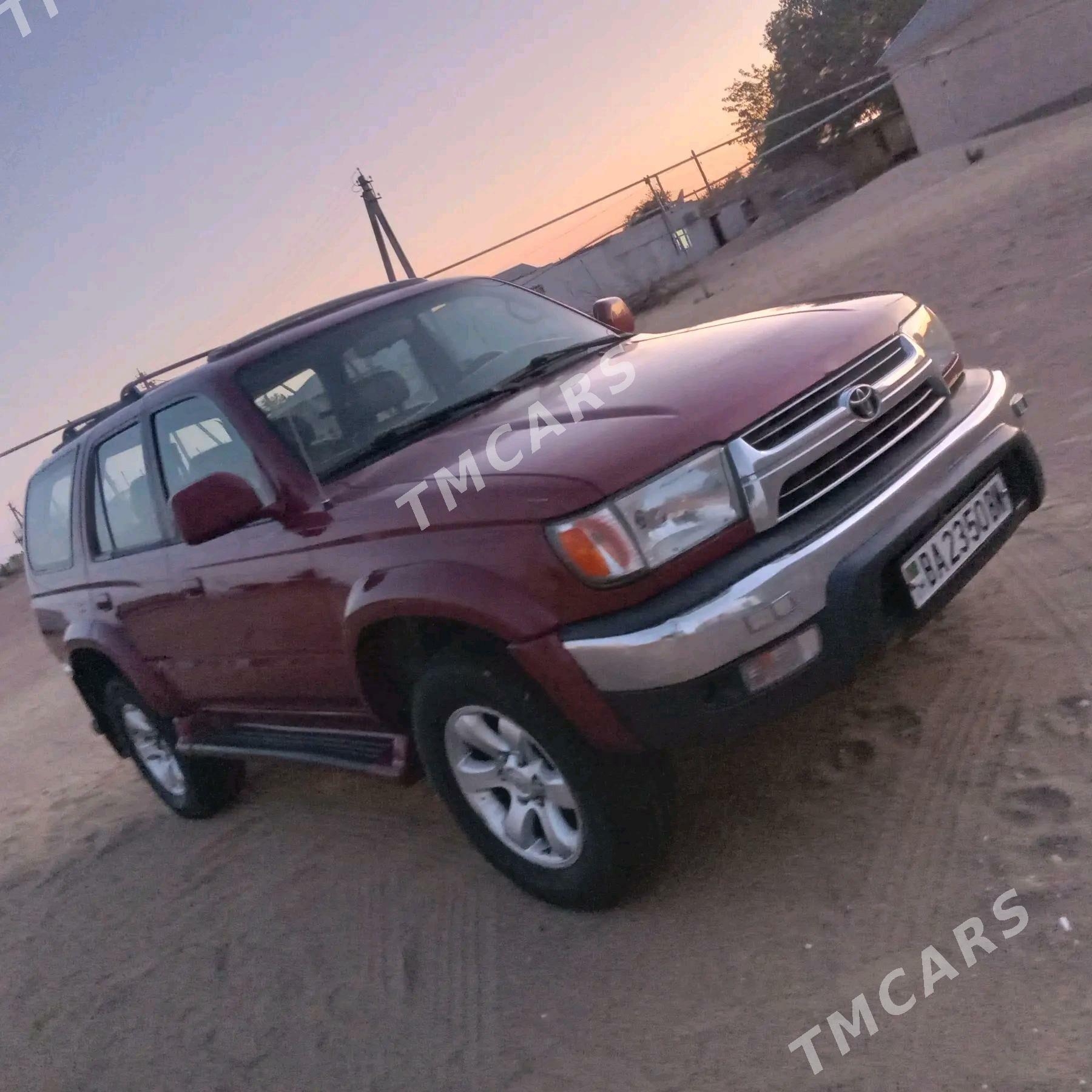 Toyota 4Runner 2002 - 115 000 TMT - Jebel - img 2