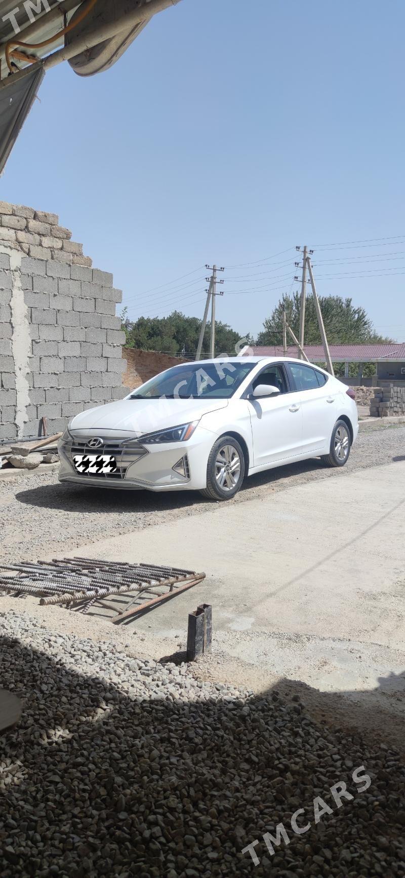 Hyundai Elantra 2019 - 195 000 TMT - Aşgabat - img 4