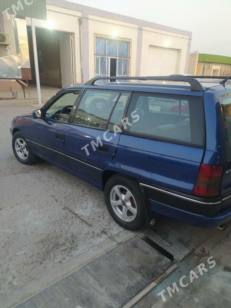 Opel Astra 1992 - 37 000 TMT - Çärjew - img 2