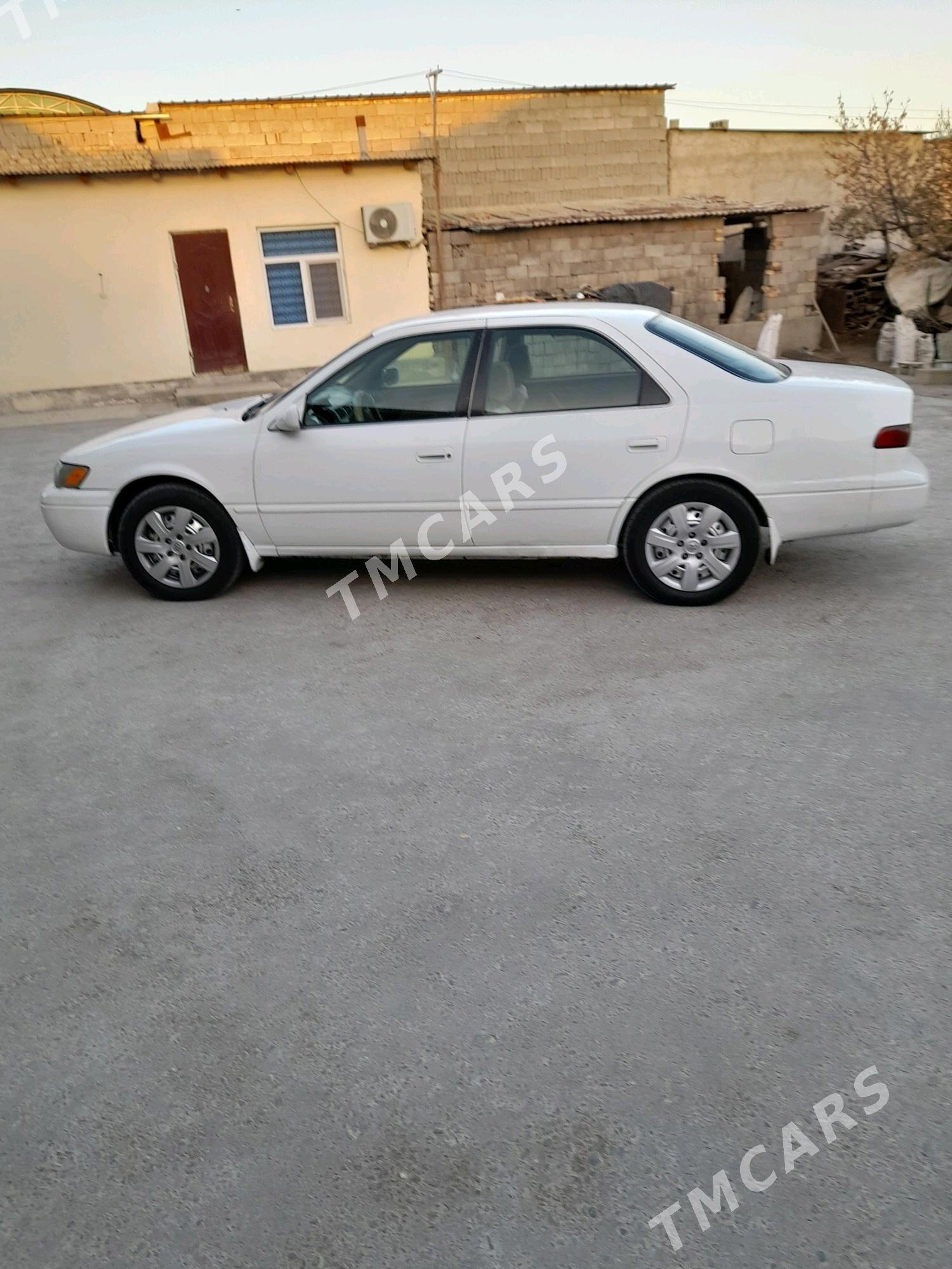 Toyota Camry 1999 - 90 000 TMT - Чоганлы - img 2