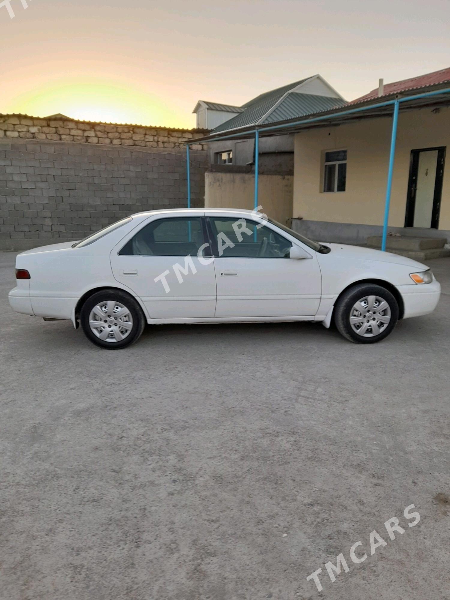 Toyota Camry 1999 - 90 000 TMT - Чоганлы - img 3